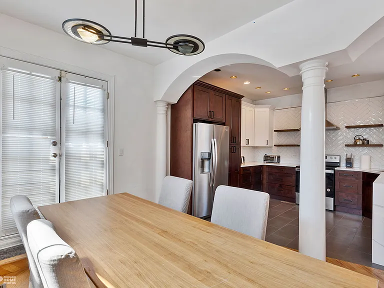 1517 W Irving Park Rd #CH — Photo 10