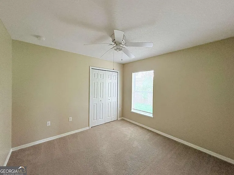 94 Pine Bluff Blvd E — Photo 22