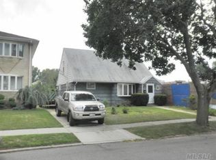 15140 21st Ave, Flushing, NY 11357