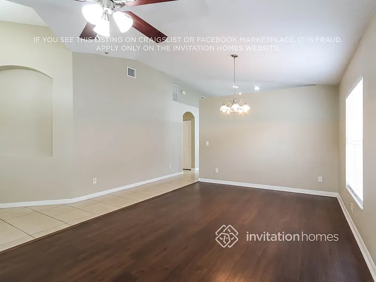 3109 Clover Blossom Cir — Photo 4