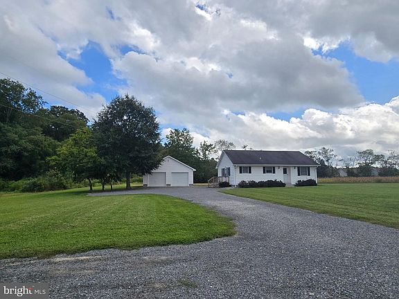 2nd image of 22019 Robinsonville Rd
