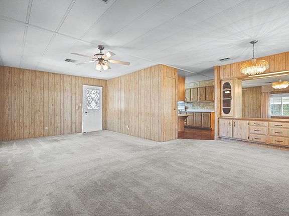 3rd image of 1066 Maple Drive
