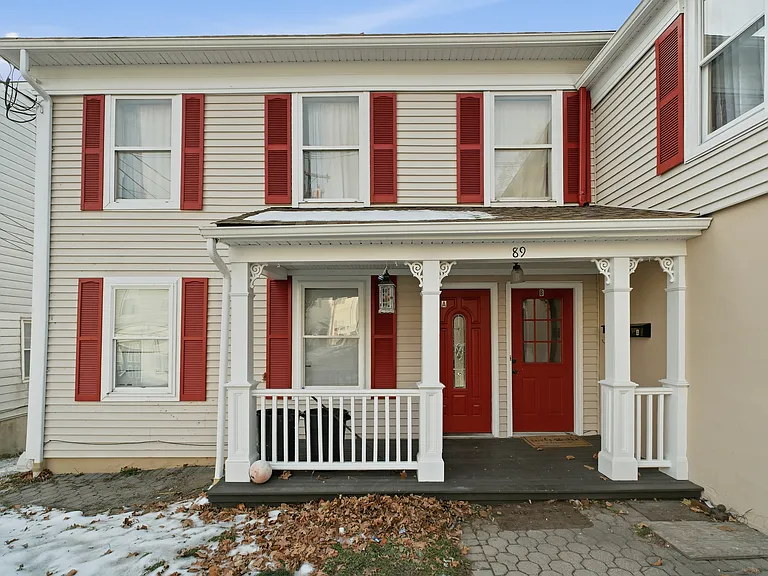 89 Main St #A — Photo 15