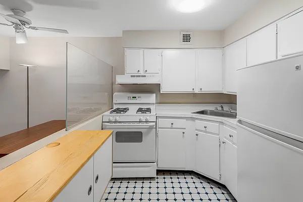 Rented by EXP Realty NYC | media 5