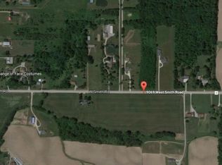 9069 Smith Rd, Litchfield, OH 44253