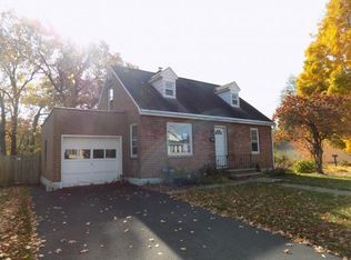 12 Rochelle Rd, Binghamton, NY 13901