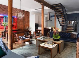 272 Water St, New York, NY