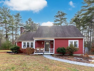 49 Thompson St, Pembroke, MA, 02359