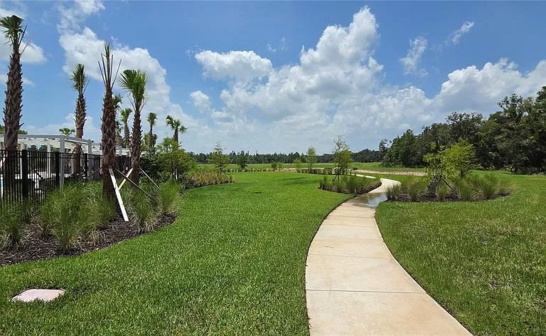 36645 Sagemoor Dr — Photo 48