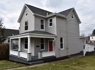 52 Penn Ave, North Irwin, PA 15642