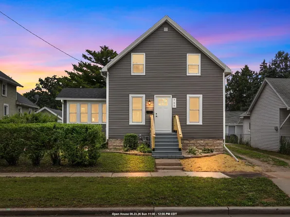 755 Oak St, Oshkosh, WI 54901