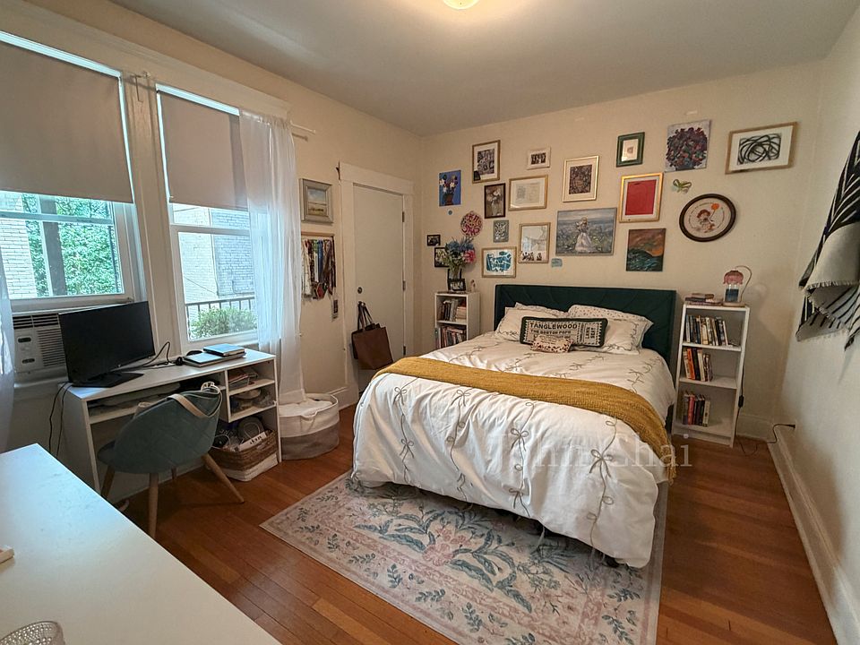 1st image of 1634 Commonwealth Ave APT 6
