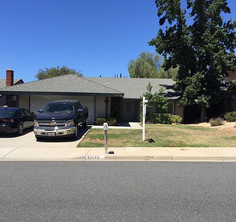 1st image of 12075 Harclare Dr