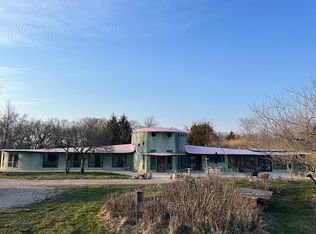 464 E 1750th Rd, Baldwin City, KS 66006
