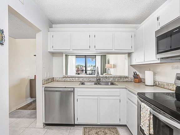 4th image of 2424 W Tampa Bay Blvd APT M205