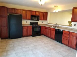 417 E Pleasant St, Hanover, PA 17331