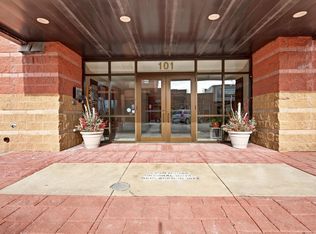 101 S Washington St UNIT 302, Lake City, MN 55041