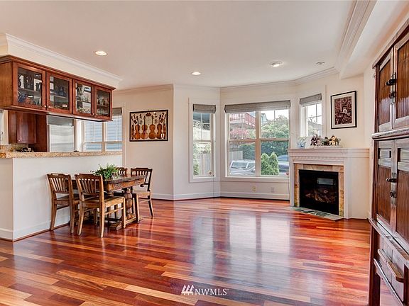 4th image of 1825 10th Ave W APT D