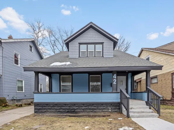 42 Zeno St SW, Grand Rapids, MI 49507
