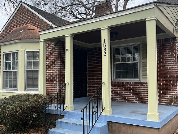 2nd image of 1832 Netherwood Ave