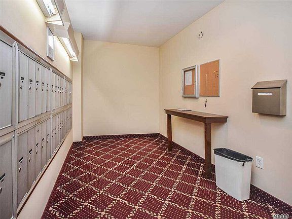 5th image of 32 Pearsall Apt2k Ave