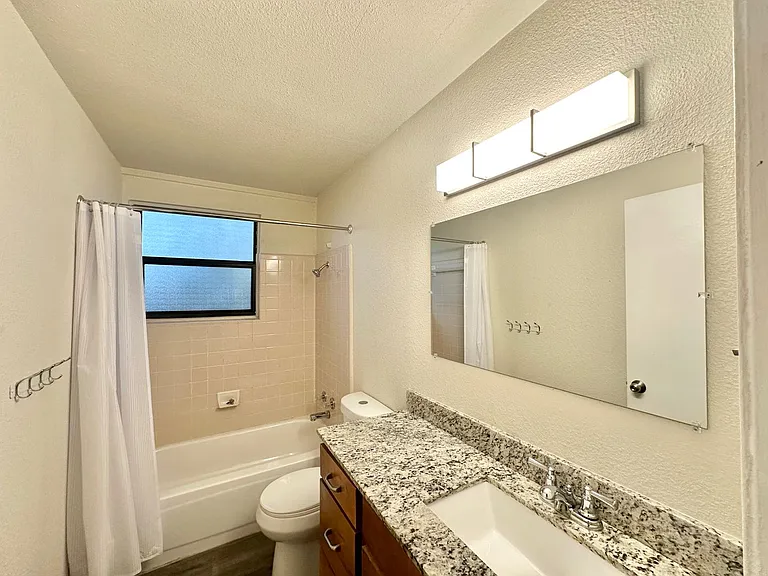 Newly Remodeled! Viewable November 8th! — Photo 14
