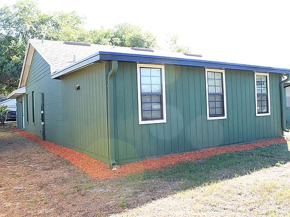 4th image of 4130 Sunny Glen Dr