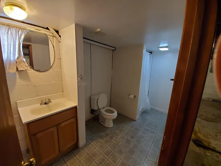 1242 Claremont St — Photo 16