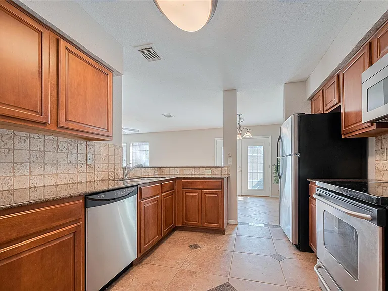 2211 S Kirkwood Rd #19 — Photo 21
