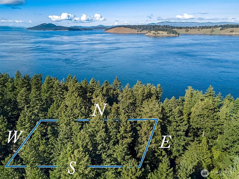 3rd image of 184 Brooks Lane