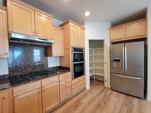 2nd image of 829 S 22nd St