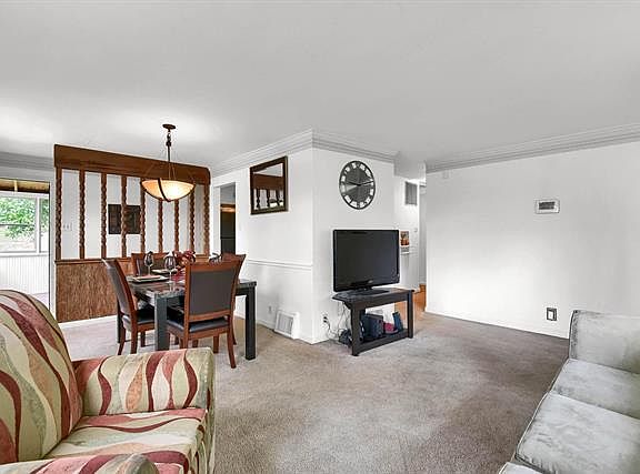 5th image of 619 Bagnell Dr