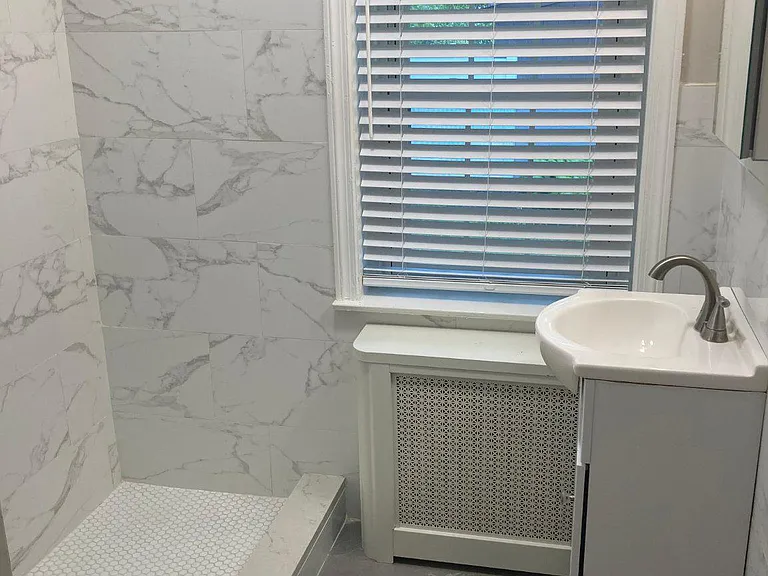 200 Elmwood Ave #1 — Photo 4