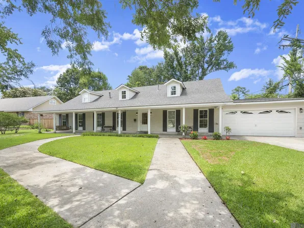 6061 Hibiscus Dr, Baton Rouge, LA 70808