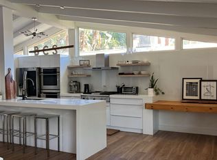 6443 Corbin Ave, Woodland Hills, CA 91367