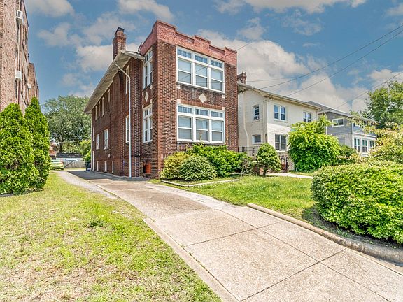 2nd image of 1706 Hampton Blvd #A