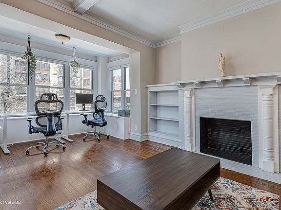 3rd image of 5466 S Hyde Park Blvd APT 3S