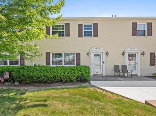 60 Chapel Dr, Pittsburgh, PA 15237