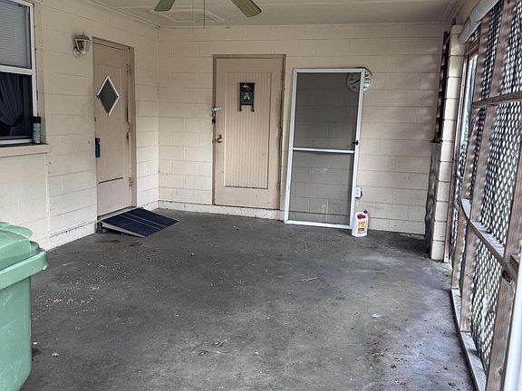2nd image of 1600 LANCASTER Avenue