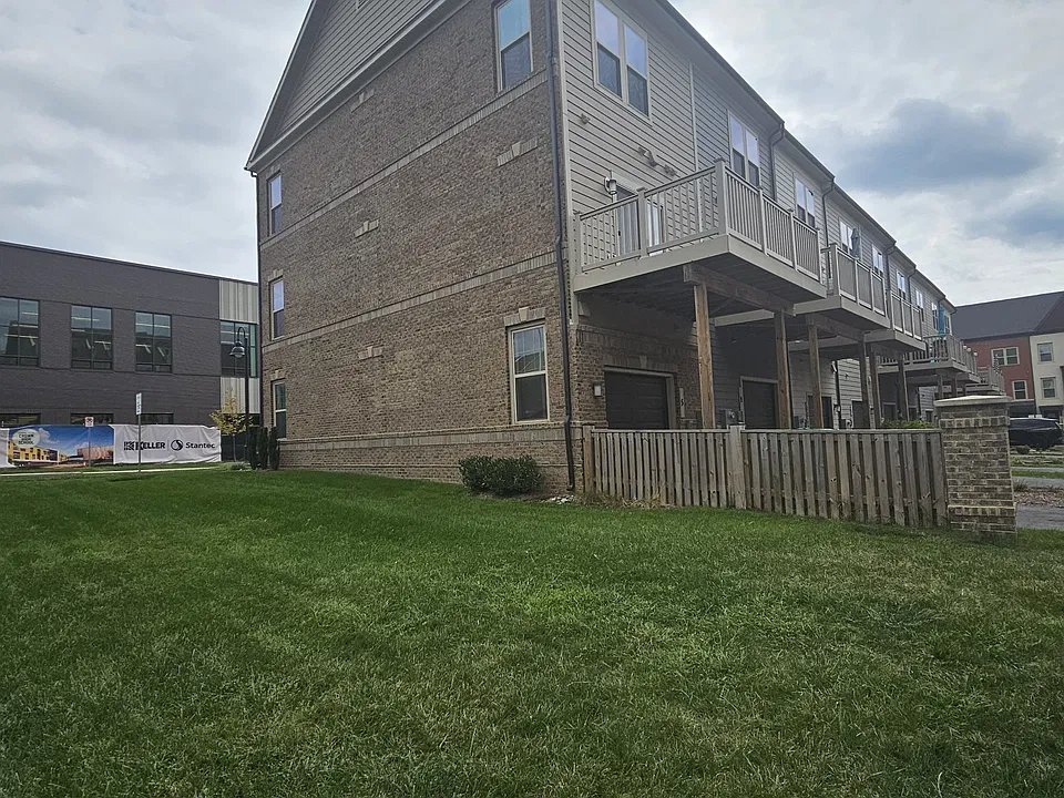 5 Morrison Dr