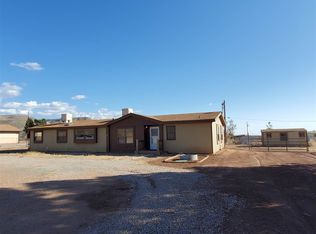 4 Valley View Dr, Alamogordo, NM 88337