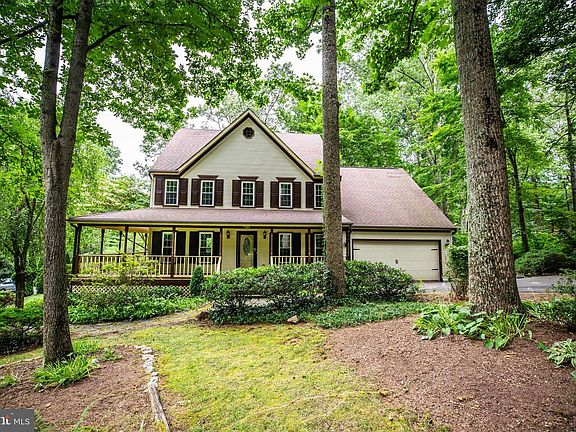 2nd image of 7365 Terranova Dr