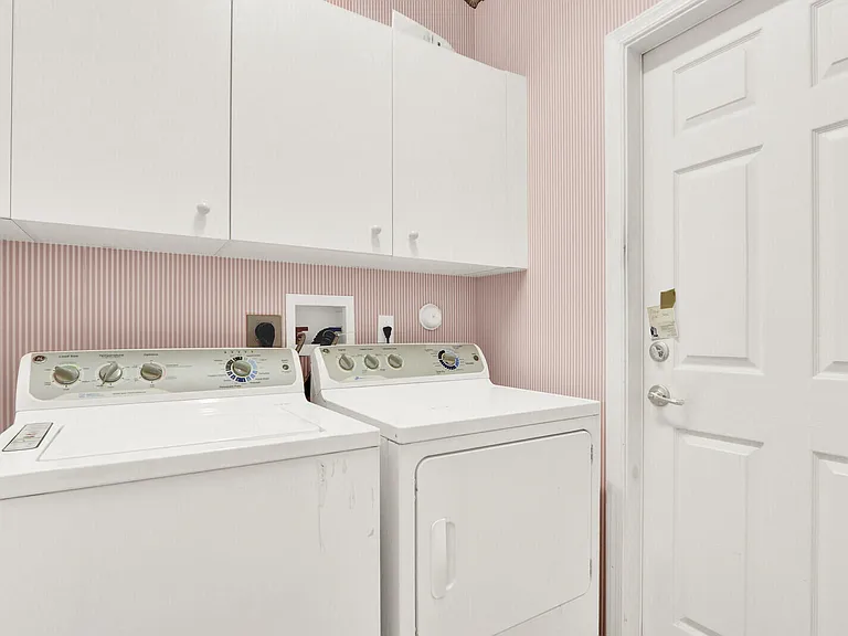 116 Palm Cir — Photo 22