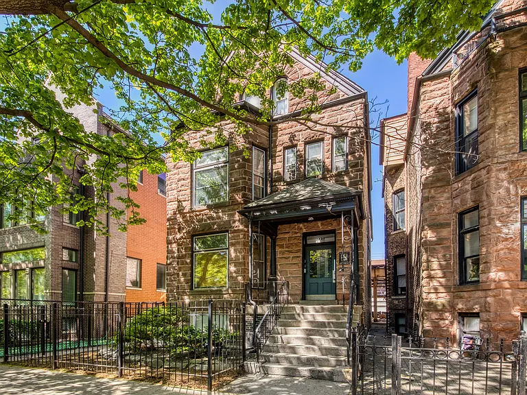 2620 N Wilton Ave #2 — Photo 2