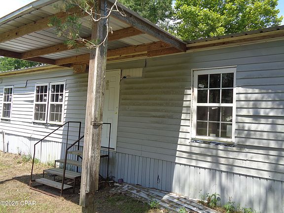 4th image of 897 8th St