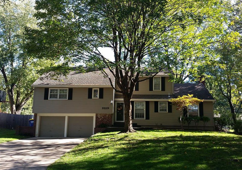 1st image of 9219 Moody Park Dr