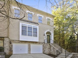 6410 Springview Pl, Rockville, MD 20852