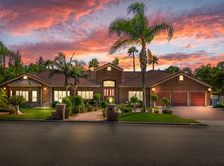 2080 Westminster Dr, Riverside, CA 92506