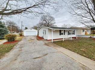 2901 Wells St, Lake Station, IN 46405