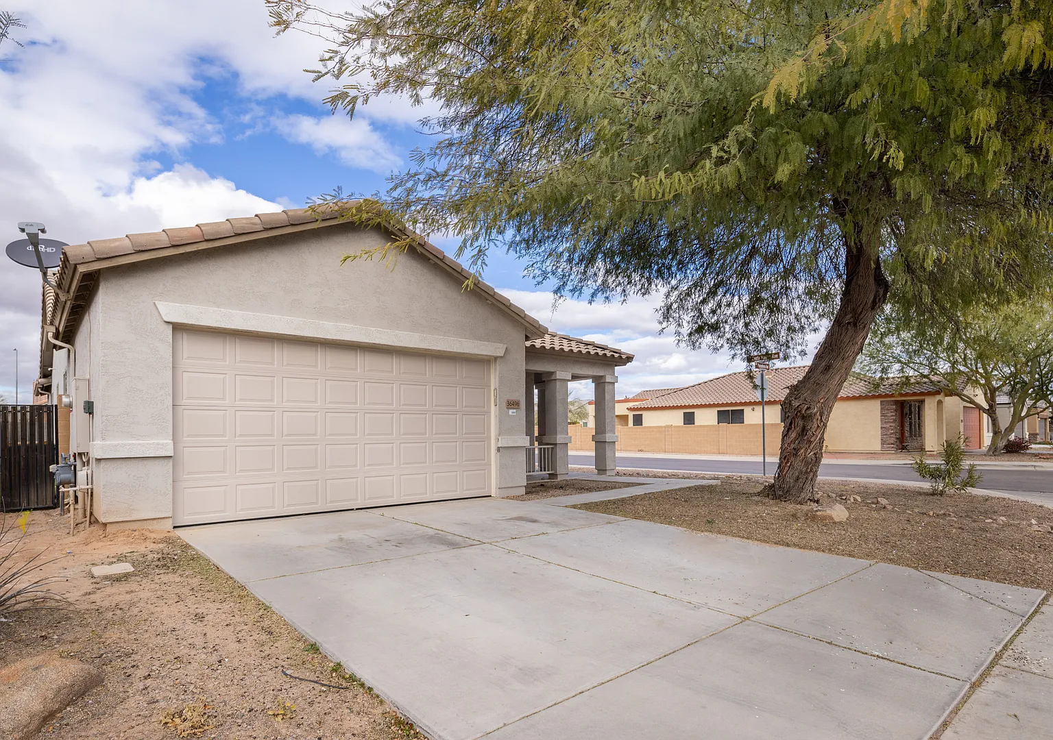 4Bed/2Bath House in Maricopa! Move-In Ready on 11/12/2026! — Photo 4